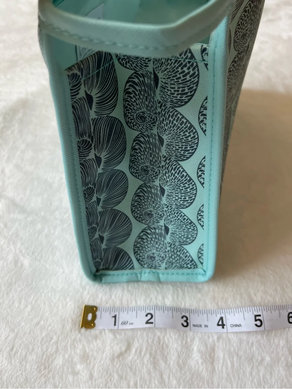Manaola Hawaii Kinolau Aqua Seashell Patterned Pouch Clutch